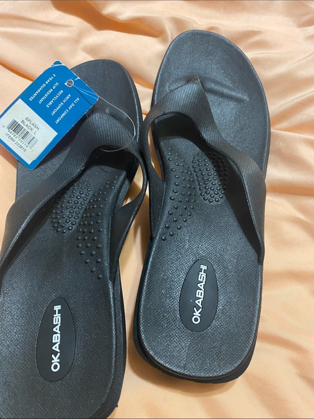 Okabashi Black Massage-Texture Flip Flops